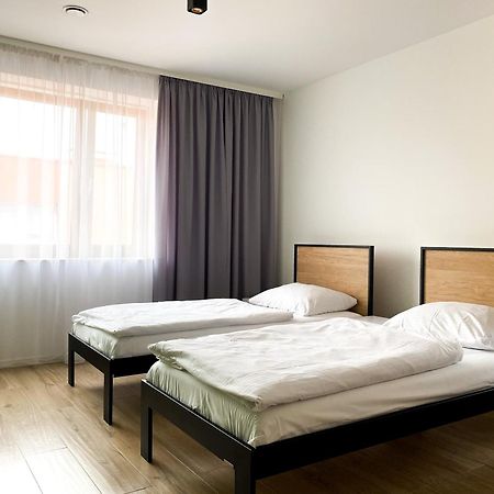 Tanie Noclegi Gliwice - Apartamenty Lowicka 28 외부 사진