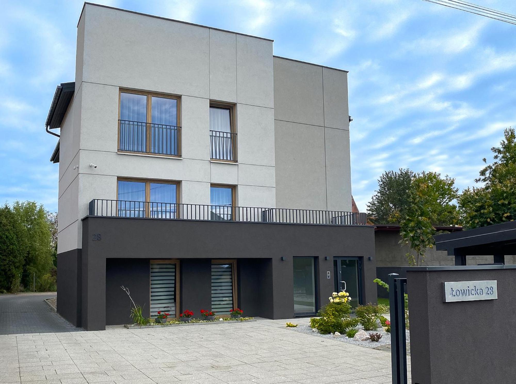 Tanie Noclegi Gliwice - Apartamenty Lowicka 28 외부 사진
